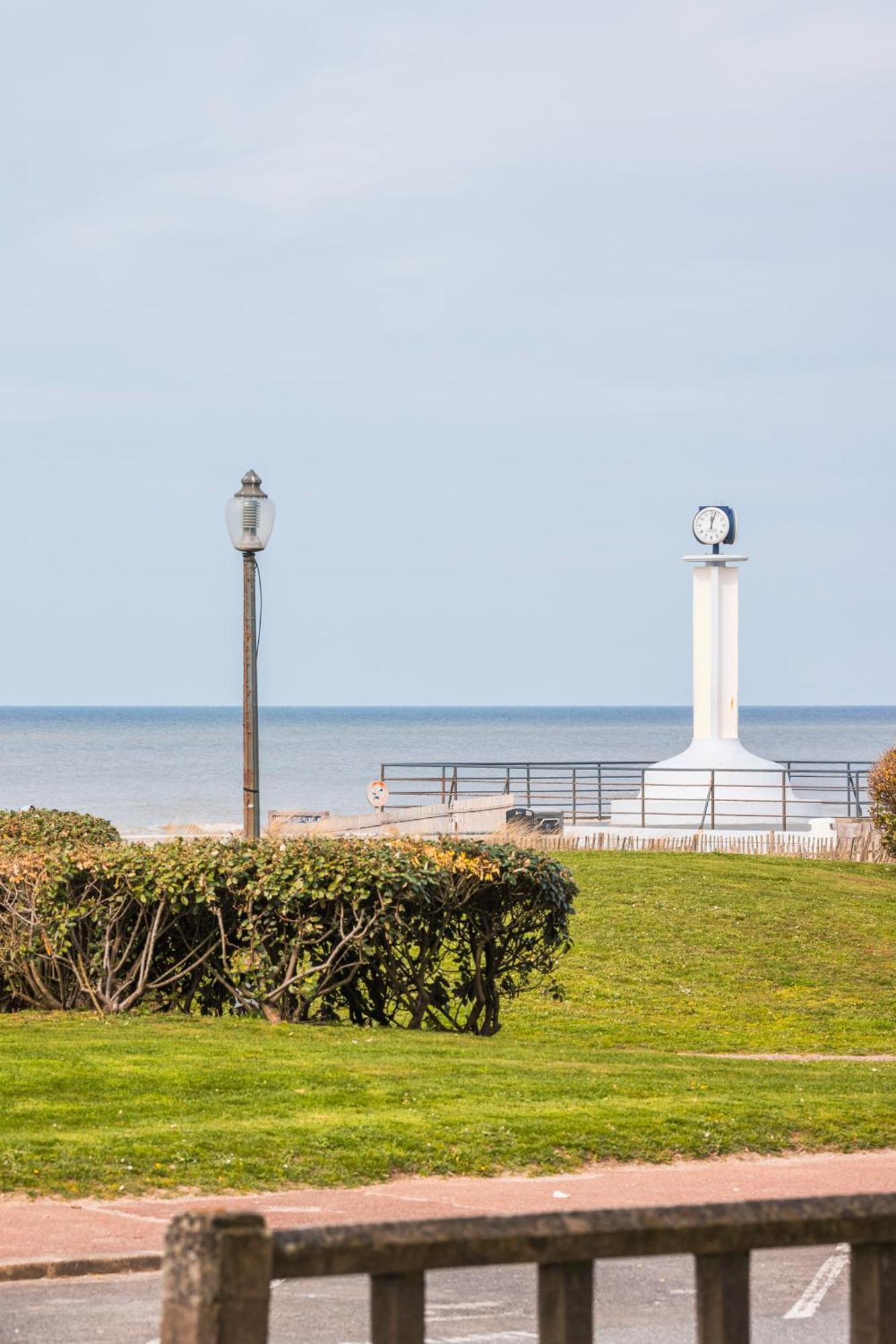 Spacieux Appart Pour 6, Front De Mer, Centre Le Touquet Exterior photo